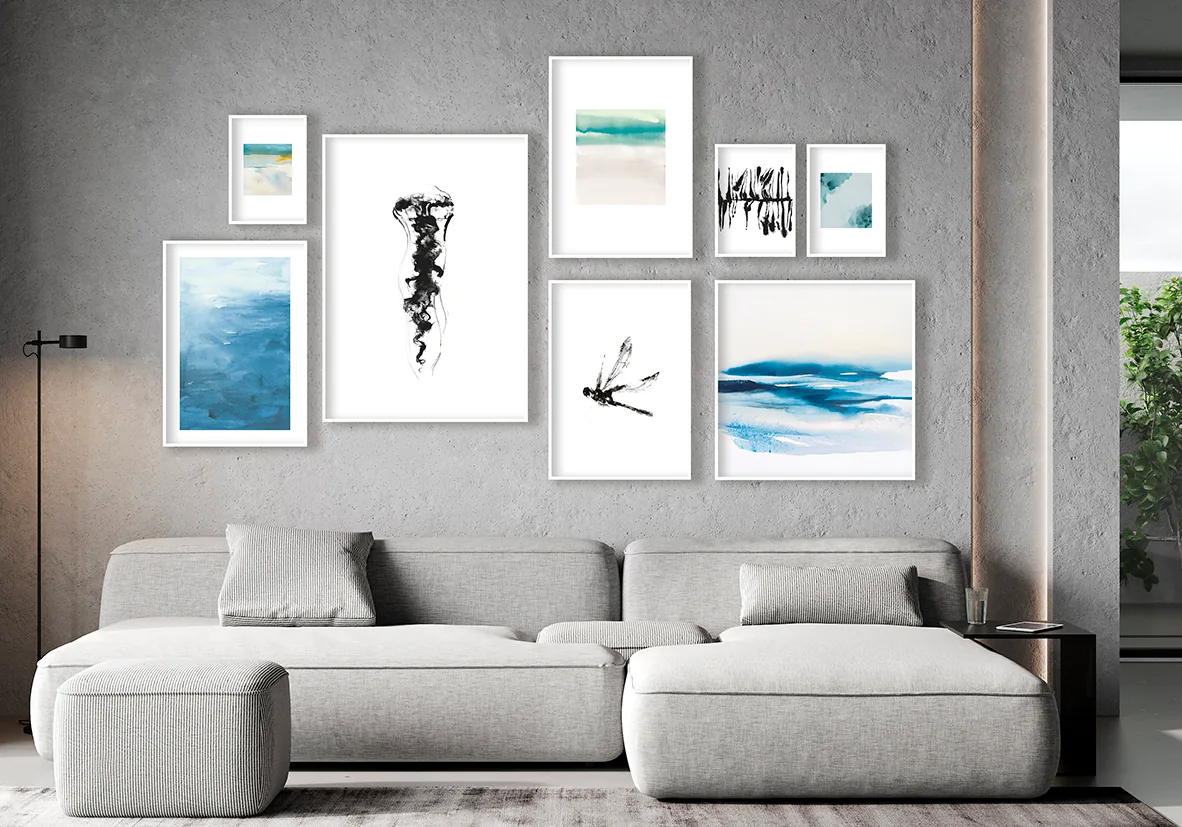 Composición de cuadros en pared de salón - crea tu pared con Cuadros Sils